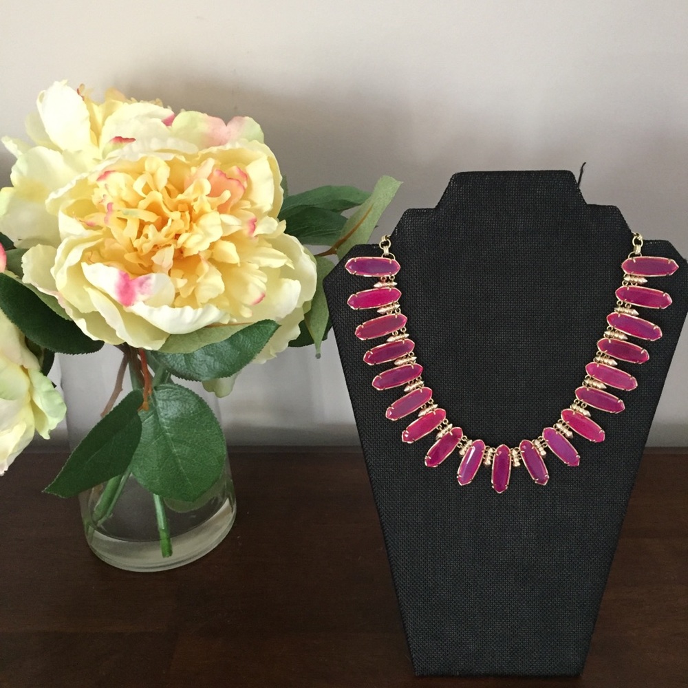 EUC Pink Agate Gabriella Kendra Scott